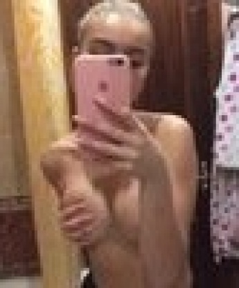 Альма, 26 лет